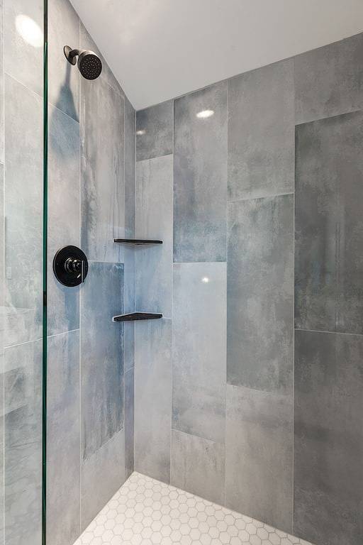 222 W Ashley -Sea Breeze-Cozy-Central Location-Beach Access Across-Pets Considered in Folly Beach, Charleston County