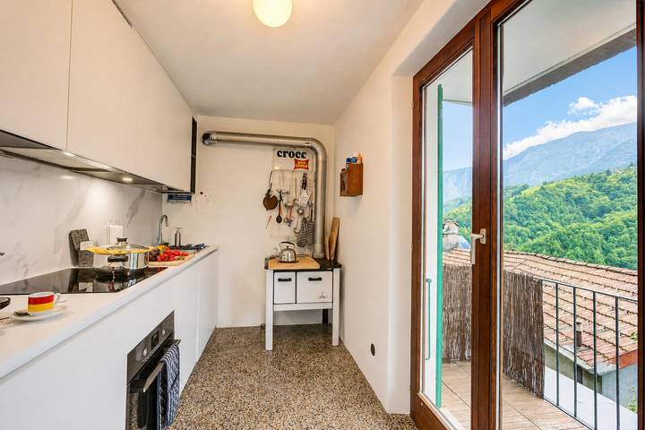 La Canonica Centovalli with Balconies and Garden in Centovalli, Tessiner Alpen