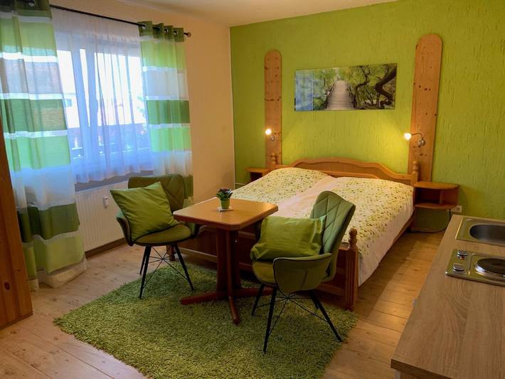 Ferienwohnung für 2 Personen, mit Garten, kinderfreundlich in Seeg - 4