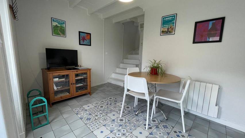 Location de vacances pour 2 personnes, avec vue et jardin à Ceyrat - 3