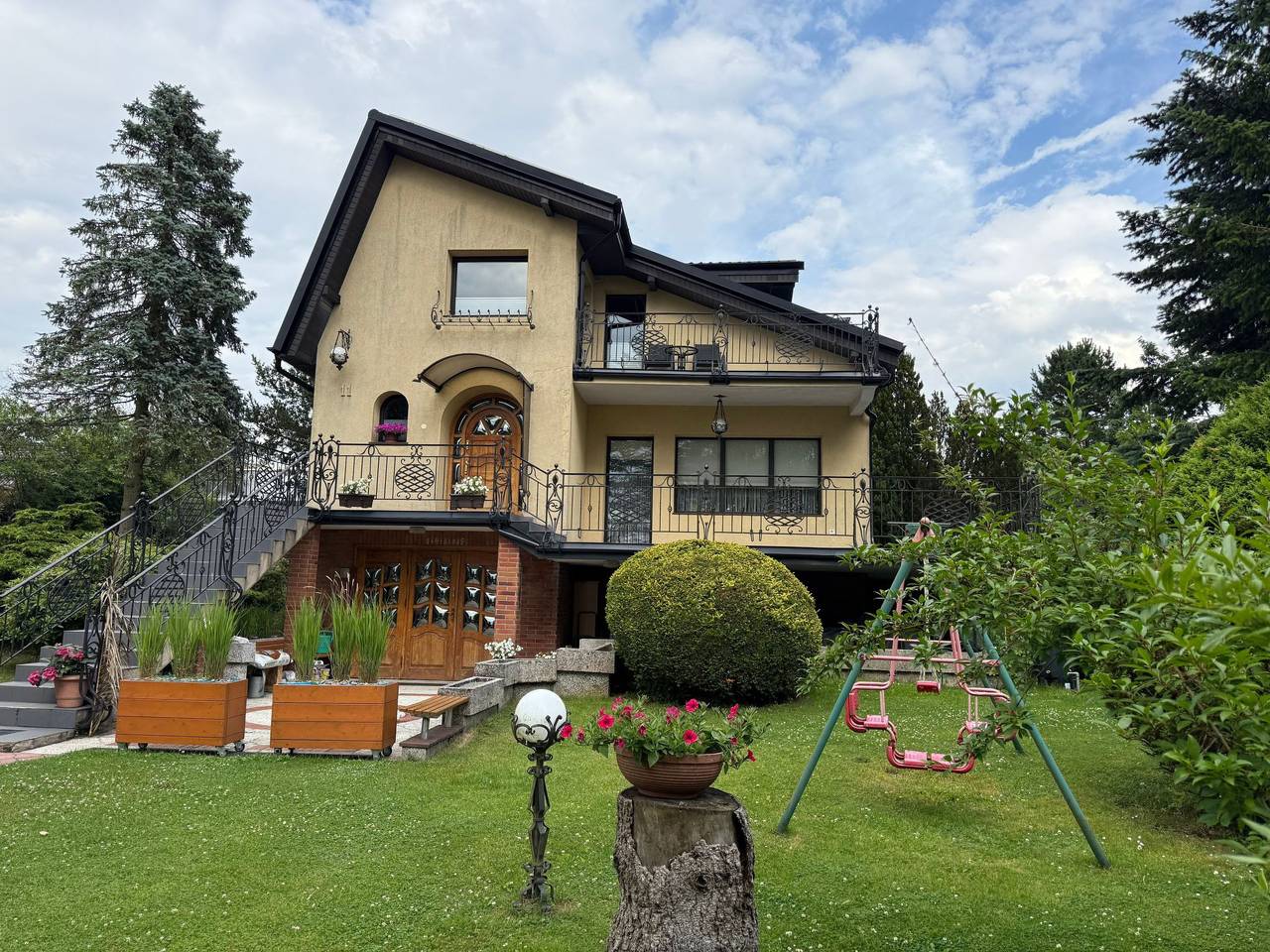 Ferienvilla mit Garten, Grill und Terrasse in Distretto di Kartuzy