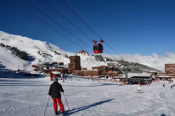 Ganze Wohnung, Appartement „Ma2J“ mit Bergblick und großer privater Terrasse in Plagne Centre in Plagne Centre, La Plagne-Tarentaise