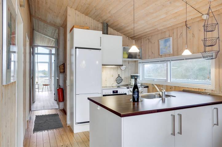 Beautiful home in Pandrup w/ Sauna and 3 Bedrooms in Blokhus, Jammerbugt