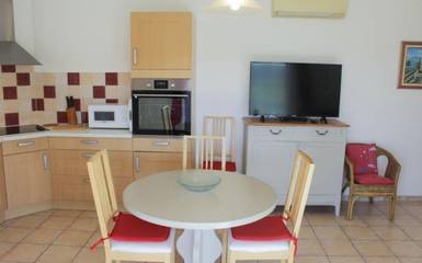 Gîte pour 4 Personnes dans Gréoux-les-Bains, Parc naturel régional du Verdon, Photo 4