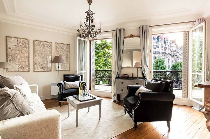 Gîte pour 4 personnes dans Theatre De La Tour