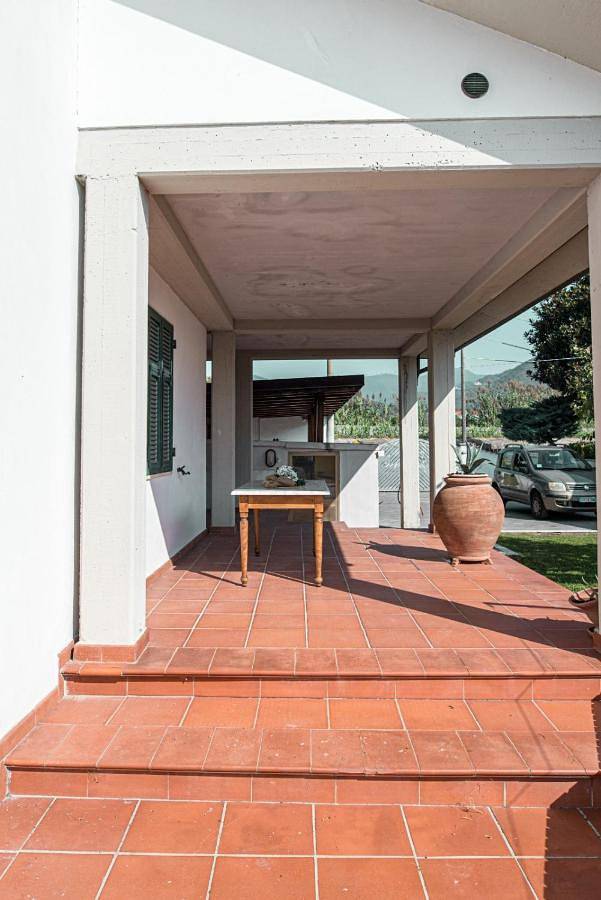 Ferienwohnung für 4 Personen, mit Ausblick und Garten, mit Haustier in Carrara