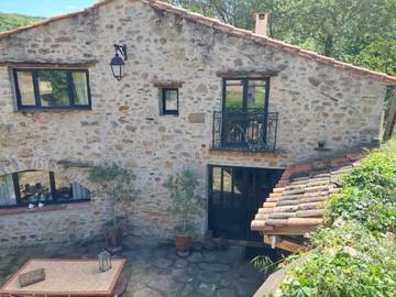 Maison De Vacances pour 6 Personnes dans La Tour-sur-Orb, Parc naturel régional du Haut-Languedoc, Photo 1