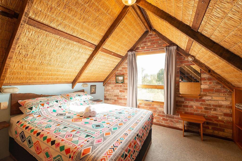 Cottage for 8 People in Halls Gap, Shire of Northern Grampians