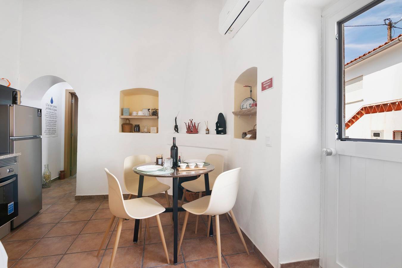 Vakantiehuis 'Gotinha D' Água' met Privétuin, Jacuzzi, Wi-Fi en Airconditioning, foto 6