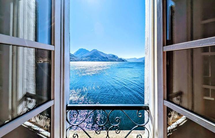 Ferienwohnung für 4 Personen, mit Ausblick und Seeblick in Santa Maria Rezzonico