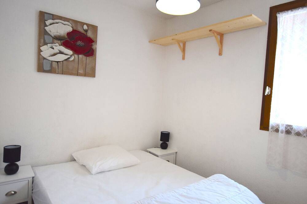 Apartamento entero, Apartamento acogedor cerca de pistas y senderos, admite mascotas in Bernex, Thonon-les-Bains region