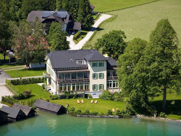 Ferienwohnung für 2 Personen, mit Balkon und Garten sowie Seeblick, kinderfreundlich in Strobl