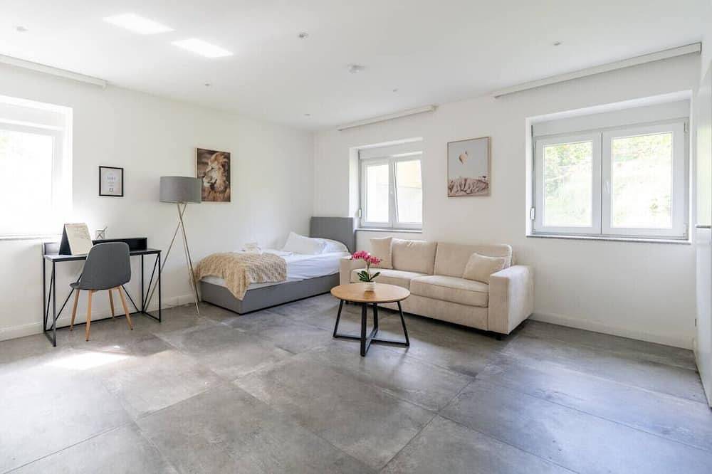 Ganze Wohnung, 80m² Apt • Garten • Wien-Nähe • Firmen & Familien in Purkersdorf, Traisental