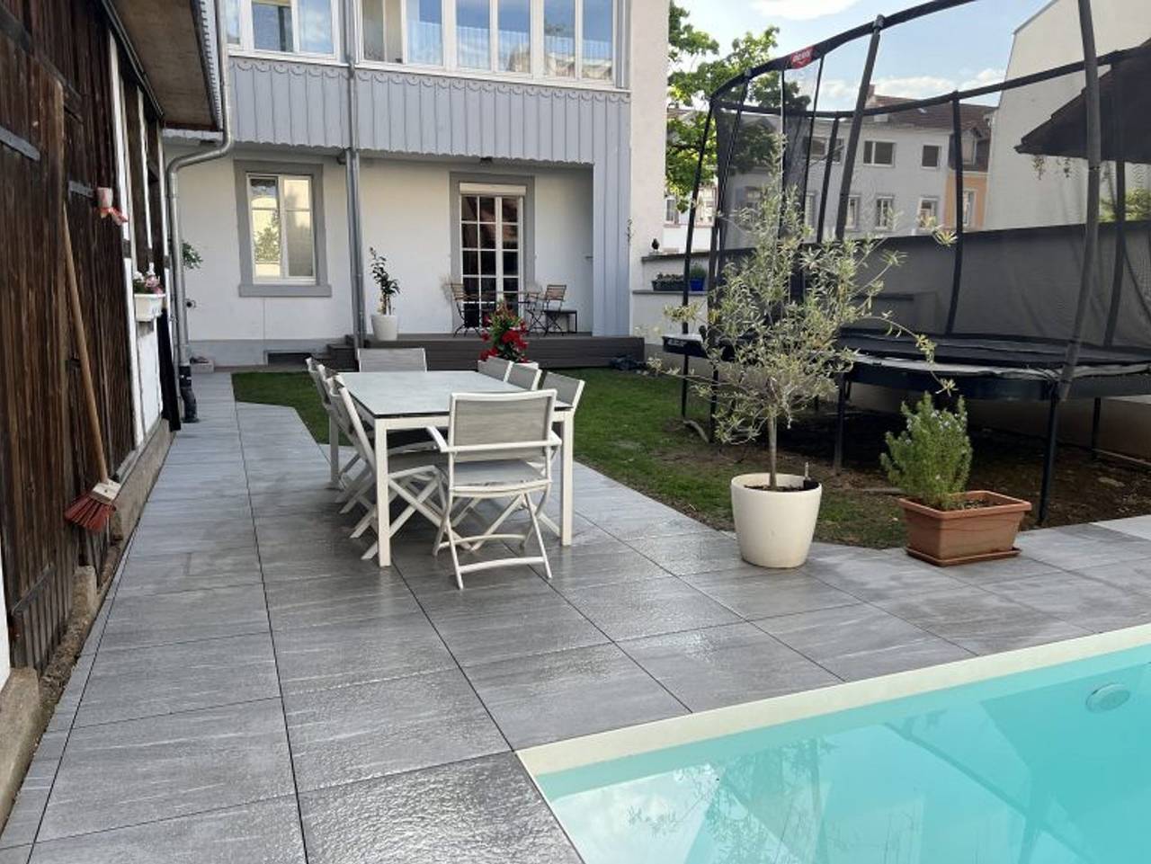 Ganze Ferienwohnung, Citydreams mit Altbauflair die Premiumunterkunft in Lörrach bei Basel in Lörrach, Südschwarzwald