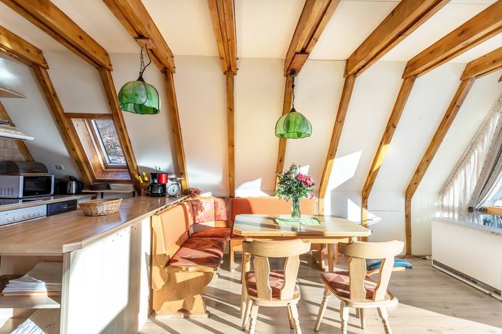 Gezellig Vakantiehuis Moritz met tuin, balkon, terras & Wi-Fi in Siegsdorf, Beierse Alpen