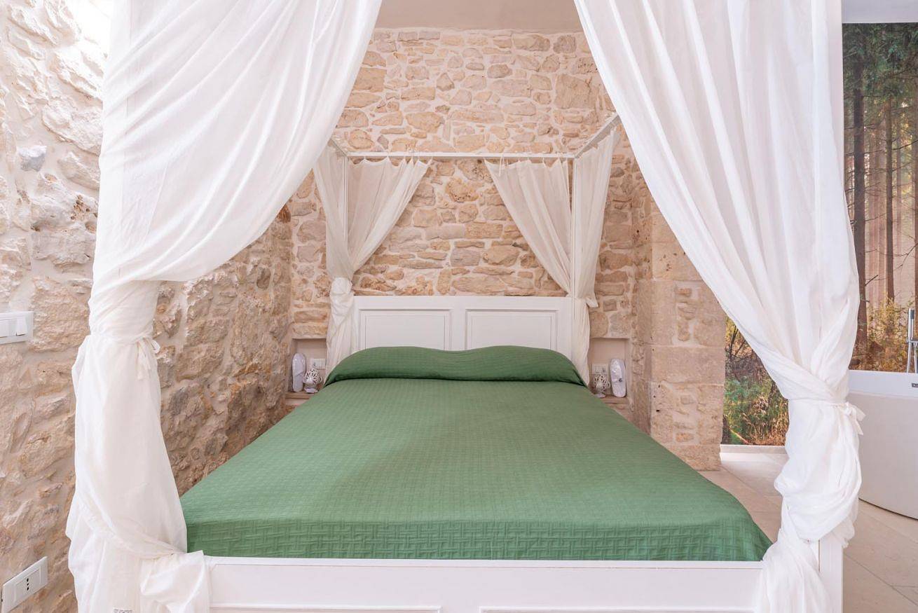 Entire apartment, Princess Suite 1 by Rentbeat  in Martina Franca, Taranto Province