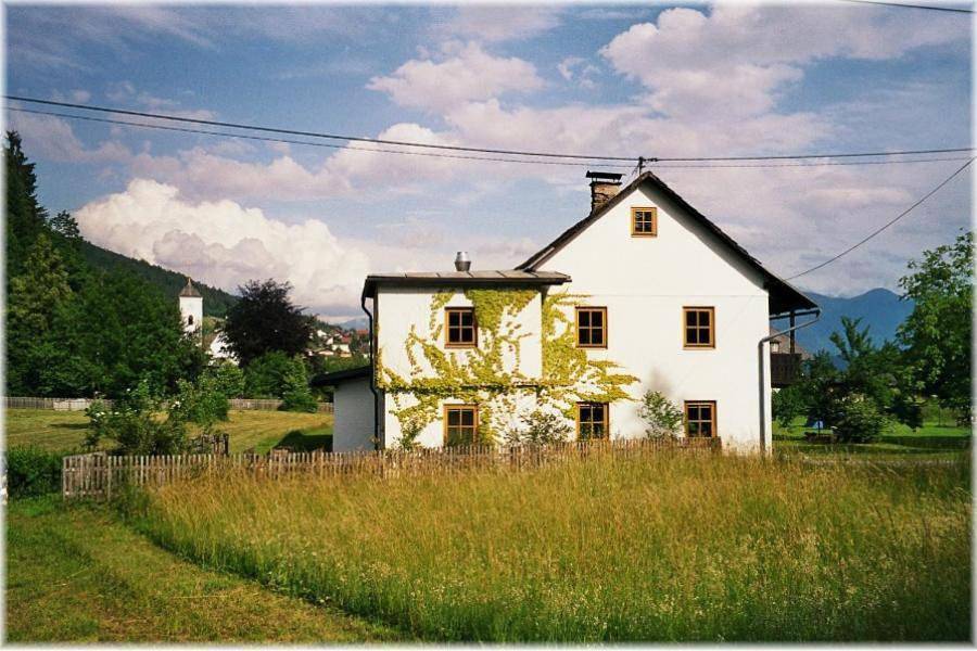 Ganze Wohnung, Apartment with Garden View in Gailtaler Alpen, Nötsch im Gailtal