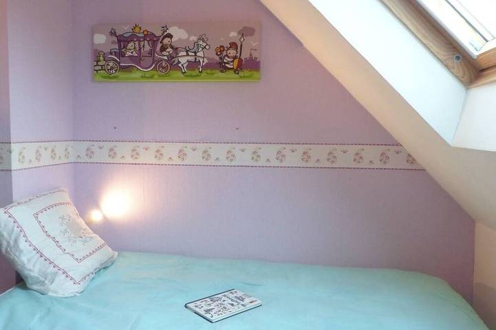 Charming village house near the Bono river in Plougoumelen, Côte des Mégalithes