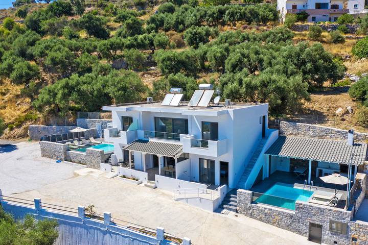 Villa for 4 people, with terrace - 1