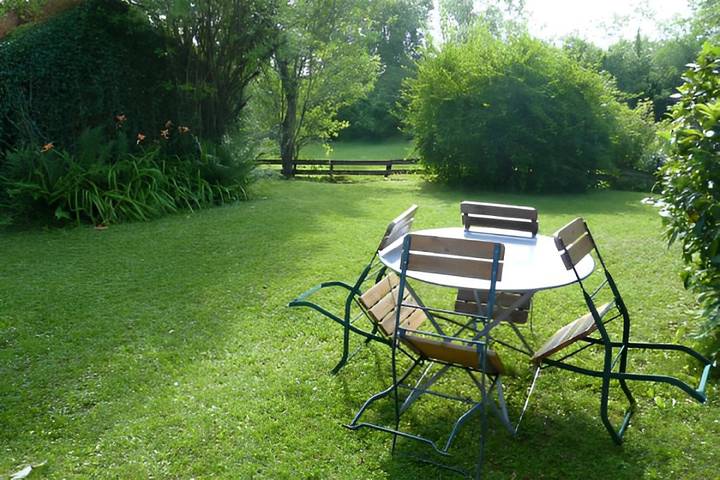 Gîte pour 4 personnes, avec jardin et terrasse dans le Jura - 3