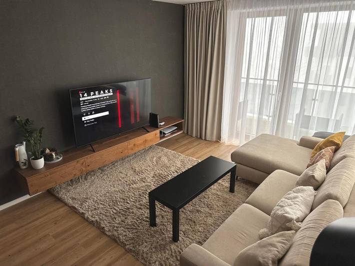 Ferienwohnung für 4 Personen, mit Pool und Sauna sowie Ausblick und Balkon, mit Haustier in Vysoké Tatry