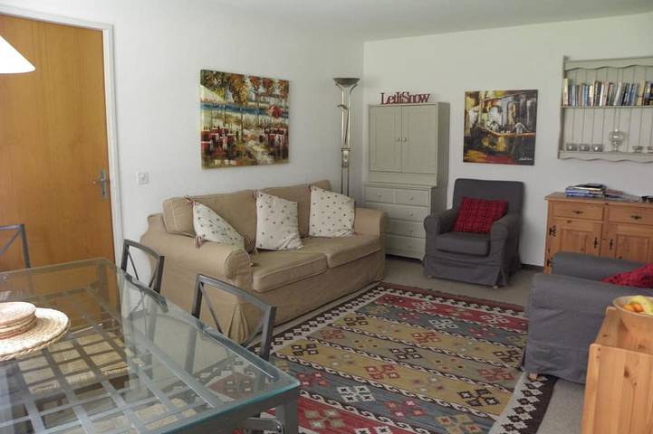 Ferienwohnung für 4 Personen, mit Sauna und Pool sowie Balkon in Lauterbrunnen - 4