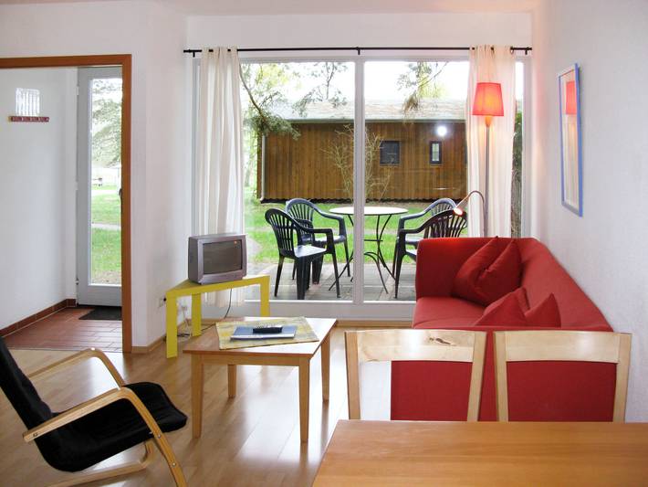 Ferienhaus für 4 Personen, mit Terrasse und Garten am Fleesensee - 2