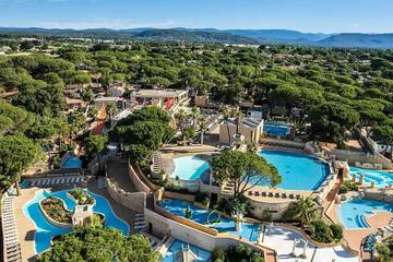 Camping pour 6 Personnes dans Le Muy, Région de Draguignan, Photo 2