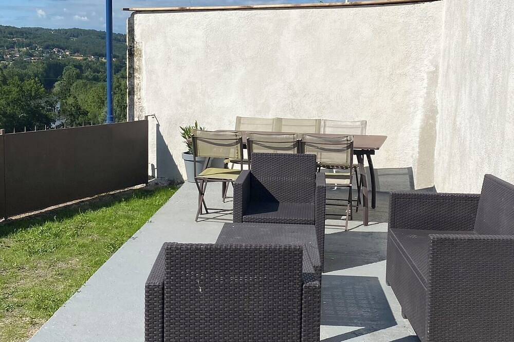 Terrasson - M1 Charming house - View & Terrace - Colombes de Sorus in Terrasson-Lavilledieu, Périgord Noir