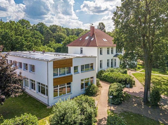 Hotel, mit Garten und Ausblick