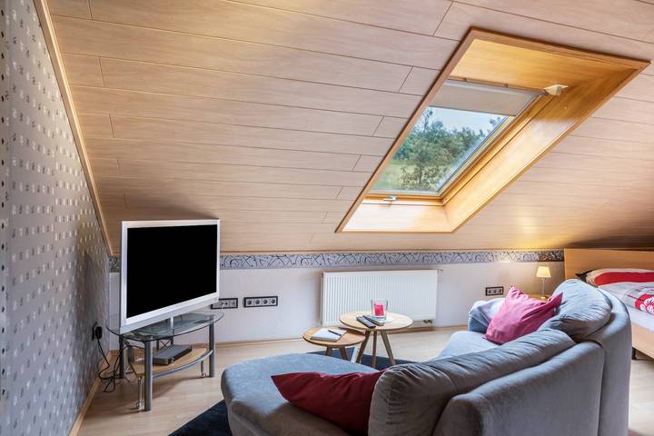 Ferienwohnung für 2 Personen, mit Balkon und Garten