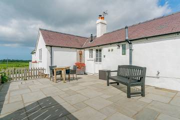 Cottage for 2 People in Flintshire, North-Wales, Photo 2