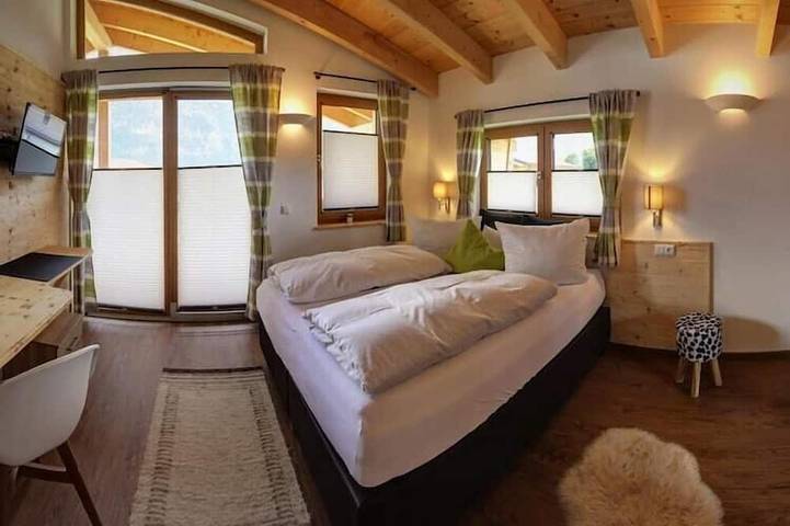 Chalet für 6 Personen, mit Pool und Balkon, mit Haustier in Inzell - 2