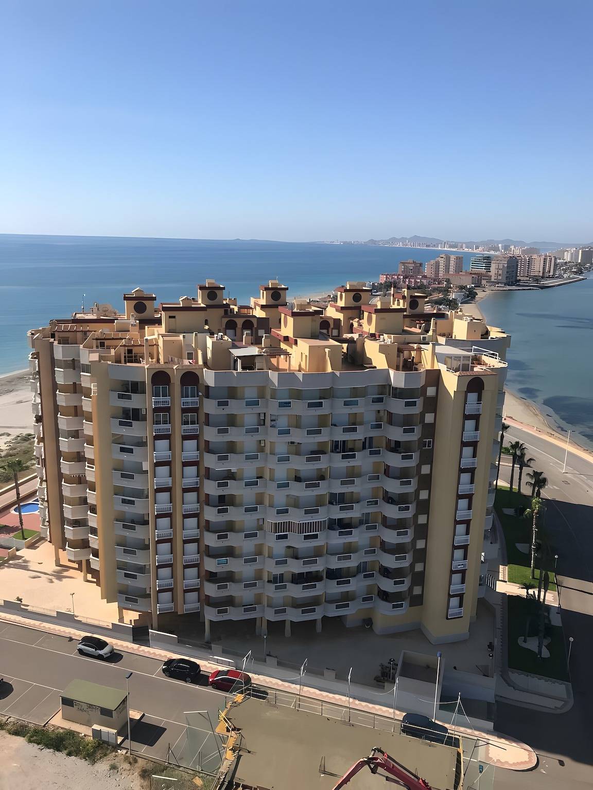 Holiday Home 'Playa Príncipe Beach La Manga' with Sea View, Wi-Fi and Air Conditioning in La Manga del Mar Menor, Cartagena