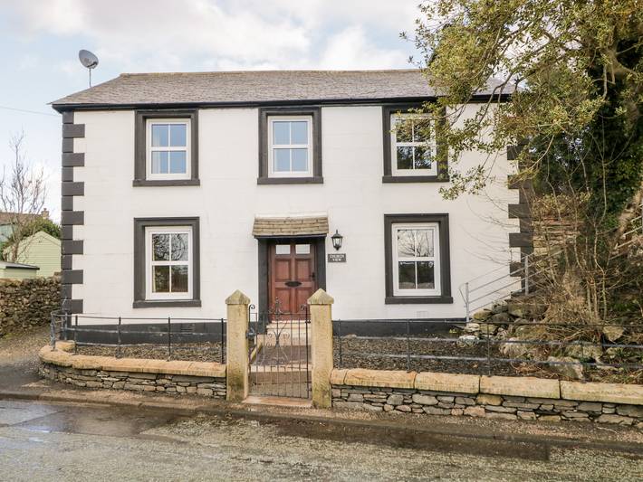 Cottage for 9 people, with garden in Broughton in Furness