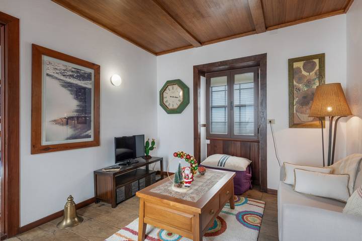 Holiday Home 'Casa El Café' with Sea View, Private Terrace and Wi-Fi in Las Tricias, Garafía