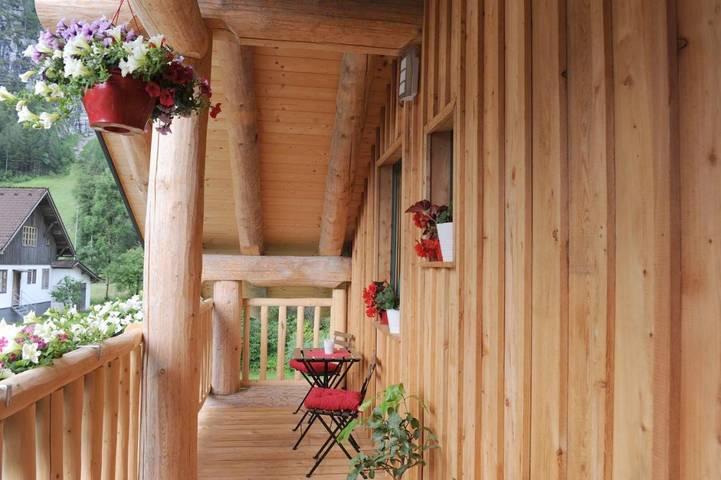 Ferienhaus für 8 Personen, mit Balkon und Terrasse sowie Garten und Ausblick in Hallstatt - 4