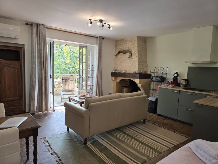 Gîte pour 2 personnes, avec piscine à Salignac-Eyvigues - 3