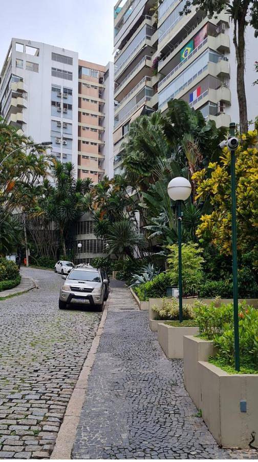 Casas e apartamentos de temporada para 10 pessoas, com vista e jardim, com animais de estimação em Leblon