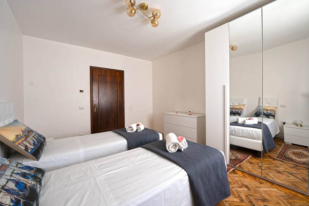 Sybilvilla in Oriago, Mira