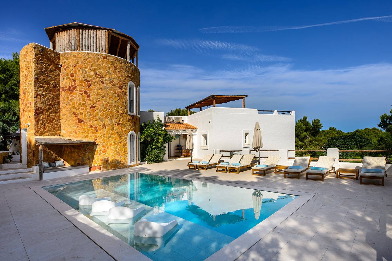 Holiday Home 'Can Taika' with Sea View, Wi-Fi and Air Conditioning in Cala Bassa, Sant Josep de sa Talaia