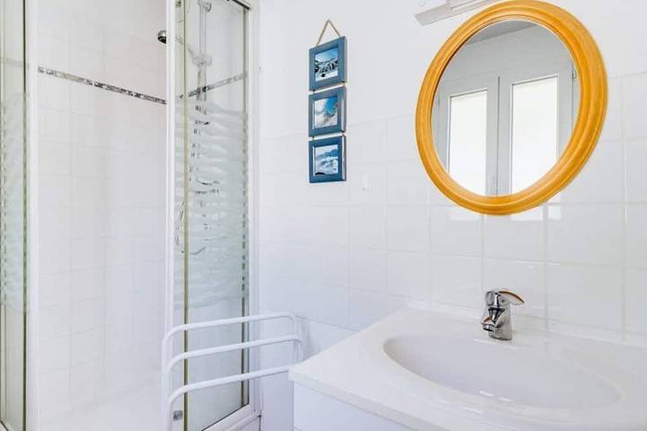 Gîte pour 6 personnes, avec Balcon/Terrasse à Esquièze-Sère - 4