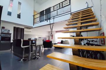 Location de vacances pour 8 personnes, avec terrasse et jardin à Montélimar