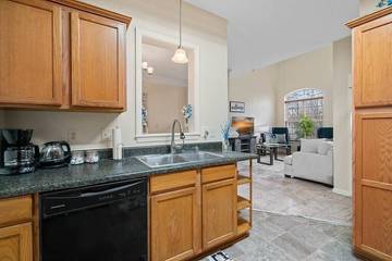 Vacation Home for 12 Guests in Charlotte, Mecklenburg County, Picture 4