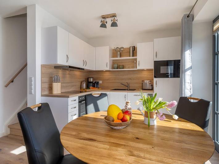 Ganze Wohnung, Modernes Ferienhaus Sommerwiese Mohnblume in Zingst nahe der Ostsee genießen in Zingst, Fischland - Darß - Zingst