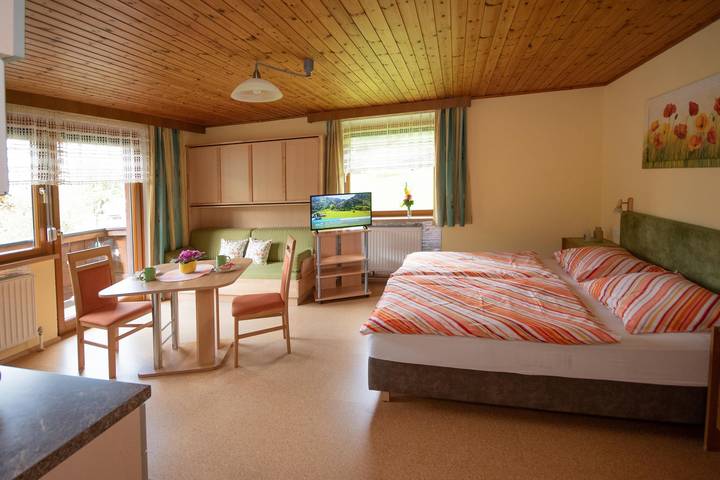 Ferienwohnung für 2 Personen, mit Garten und Balkon sowie Sauna, kinderfreundlich in Rauris - 4