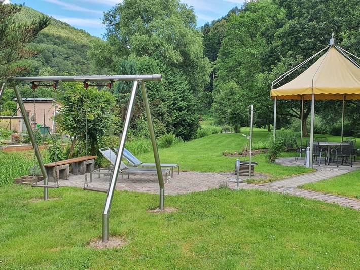 Hütte für 4 Personen, mit Balkon und Garten, kinderfreundlich im Pfälzer Wald - 2