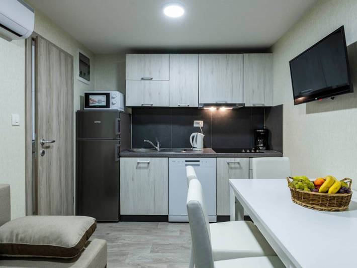 Camping für 6 Personen, mit Garten und Terrasse sowie Pool in Banjole - 4