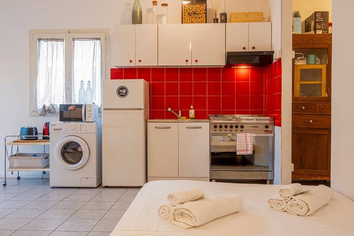 Appartamento intero, Appartamento 'Sughero' con giardino privato, Wi-Fi e aria condizionata in Lucca, Provincia di Lucca