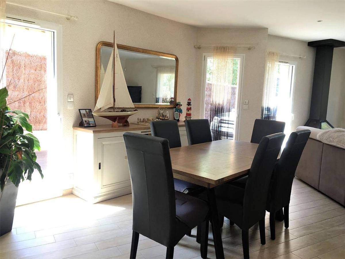 Maison spacieuse près de la mer à Saint-Brevin, 8 pers, jardin, Wifi, jeux, parking, bébé. - Fr-1-392-126 in Saint-Brévin l'Océan, Saint-Brevin-les-Pins